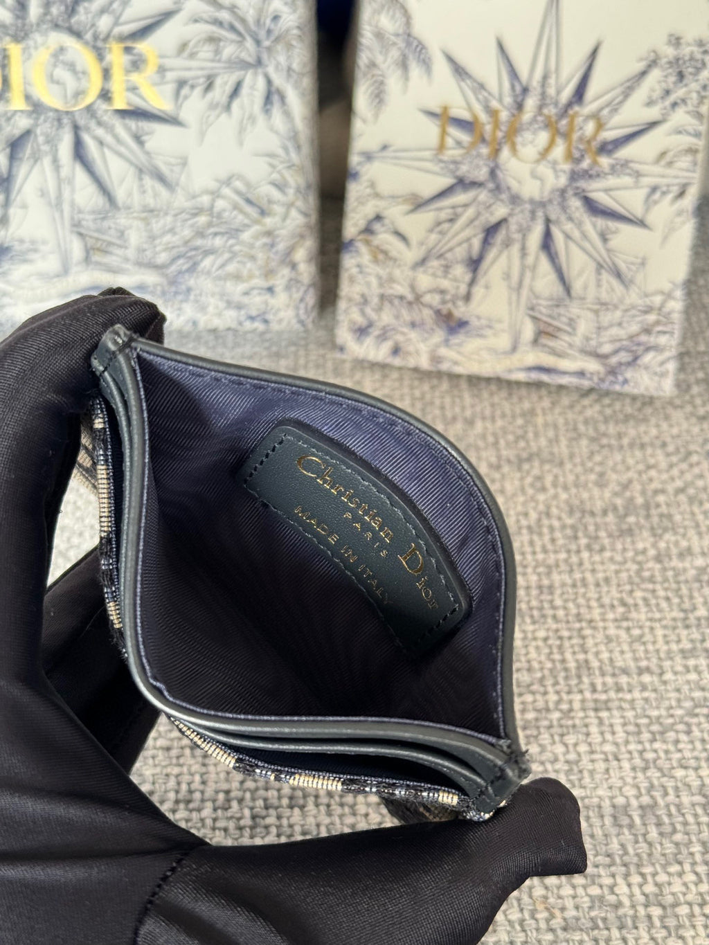 Saddle Women Card Holder