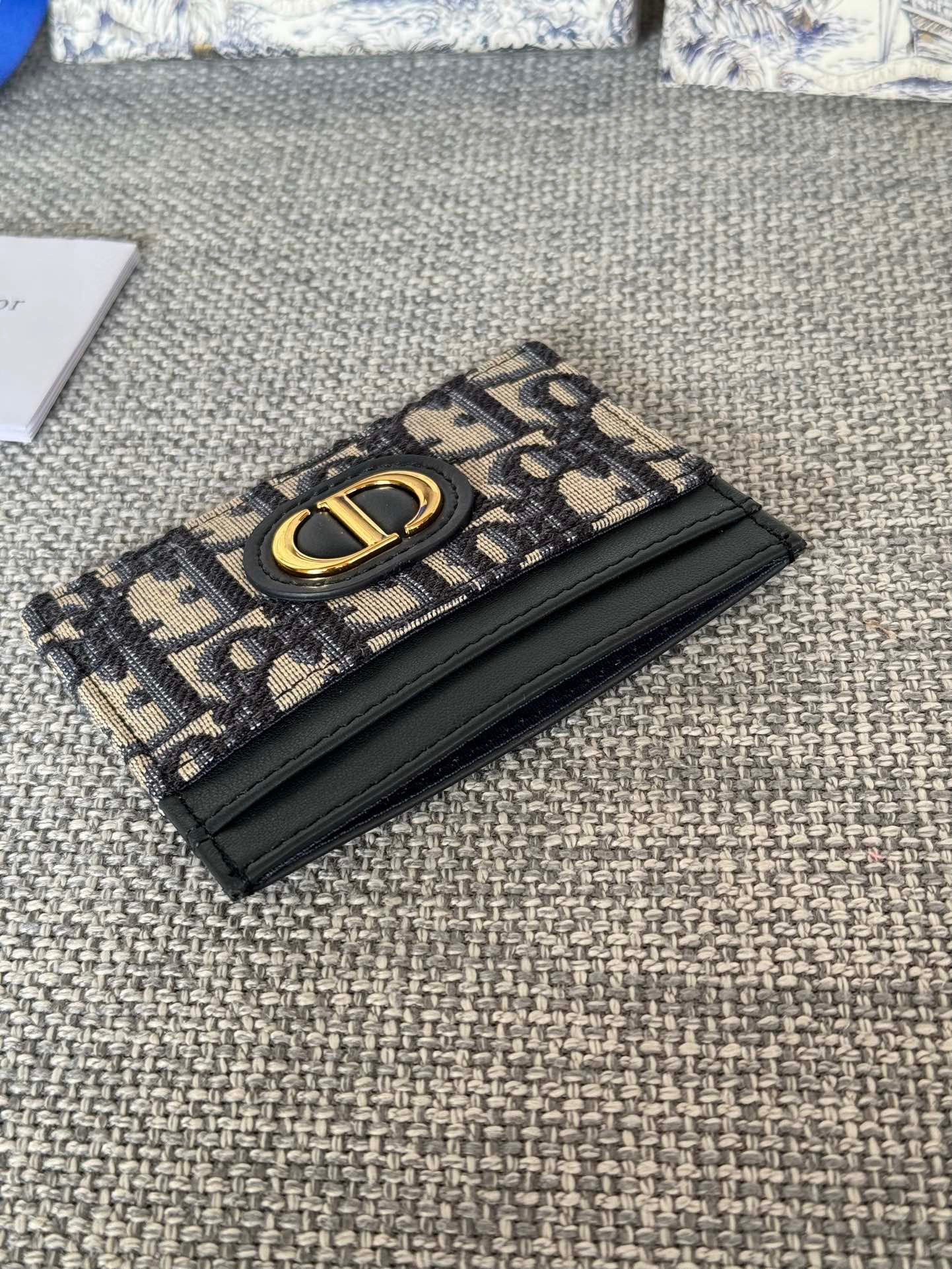 Saddle Women Card Holder