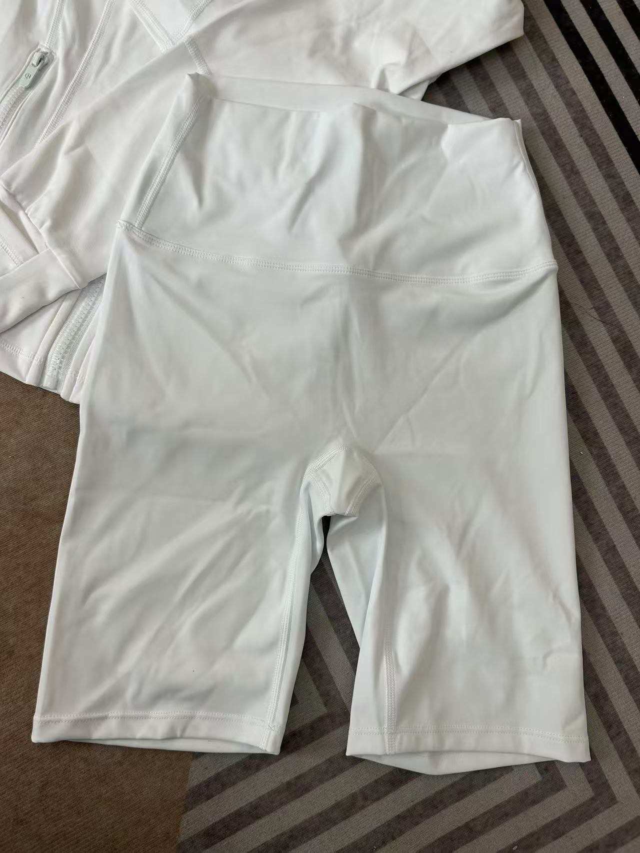 White Yoga Baker Women Set