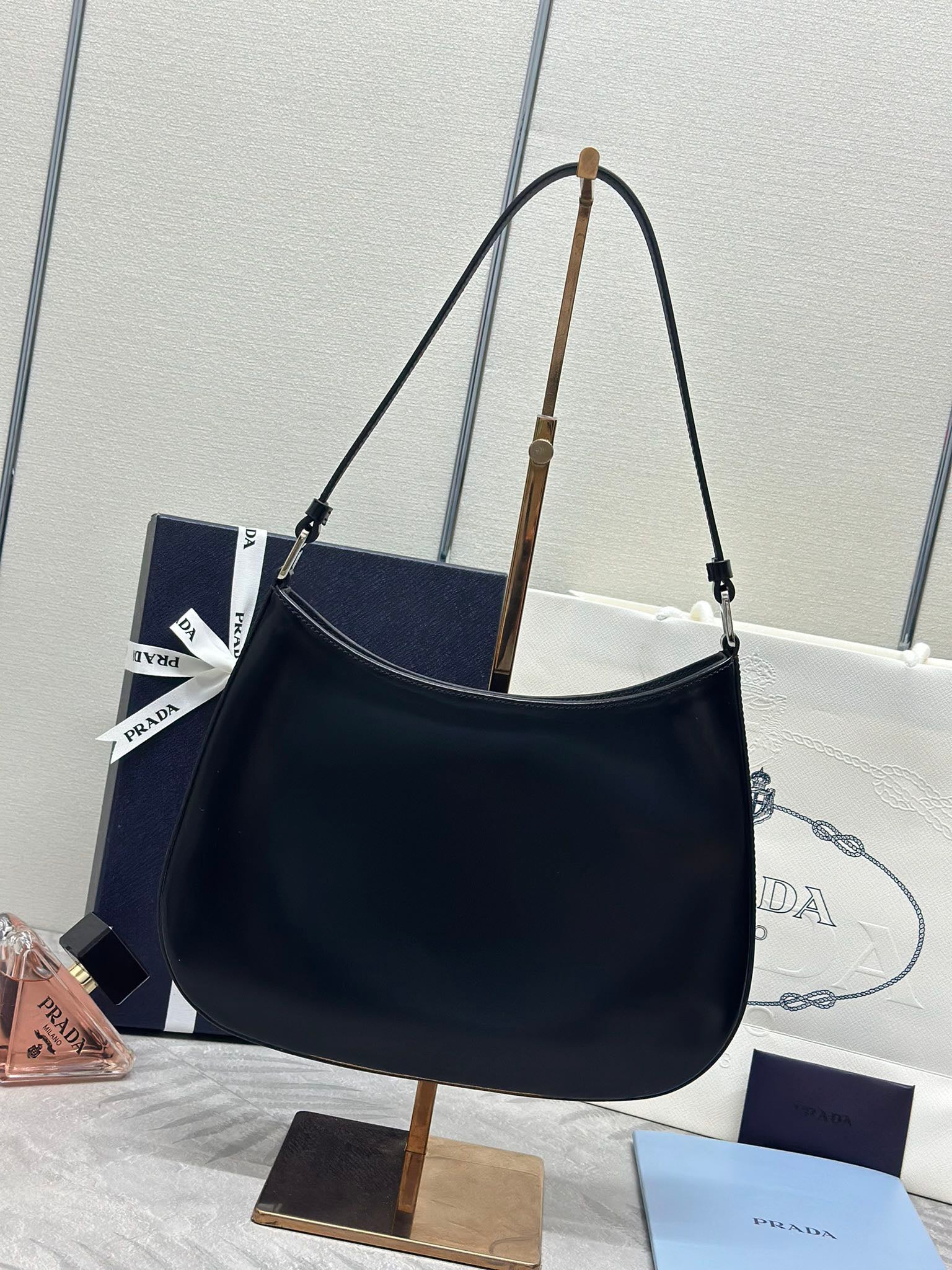 Black Cleo Women Bag