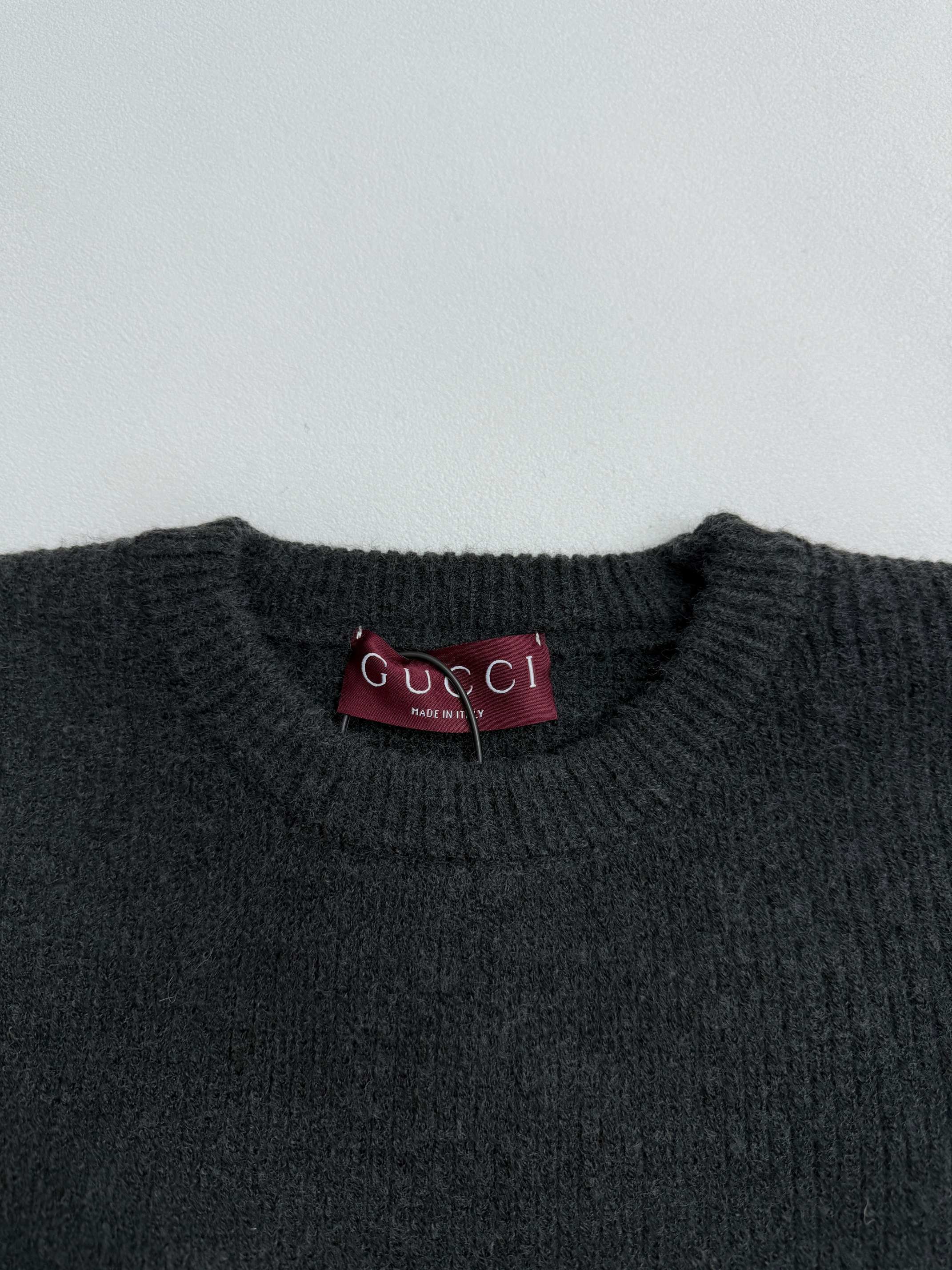 Ribbed Grey Men Sweater