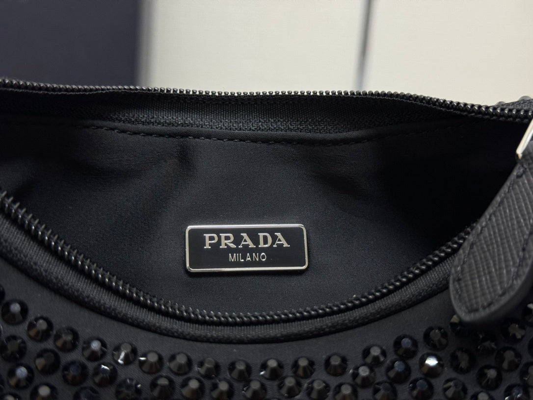 Black Re – Edition 2005 Diamond Women Bag