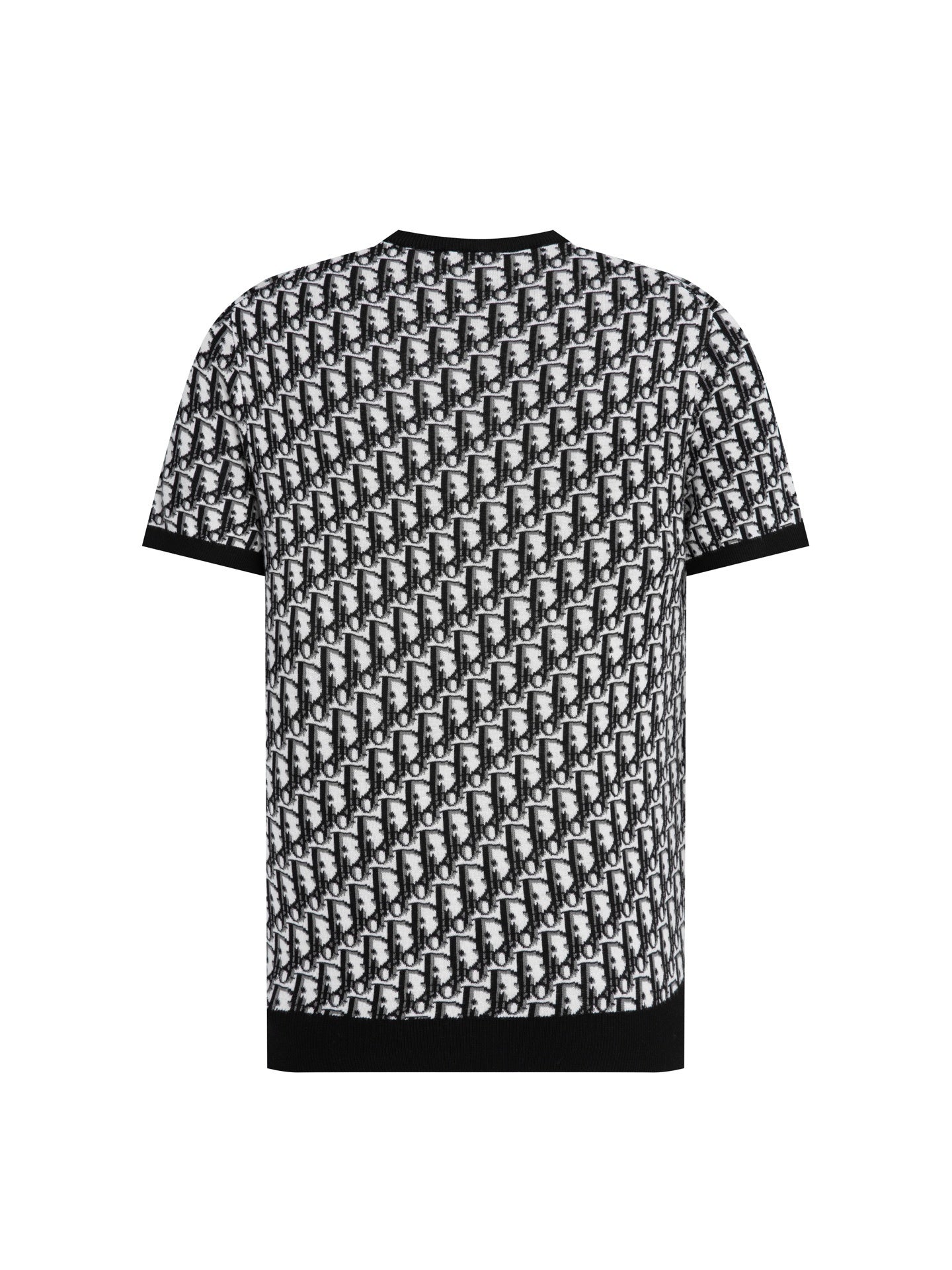 Black and White Men T-shirt