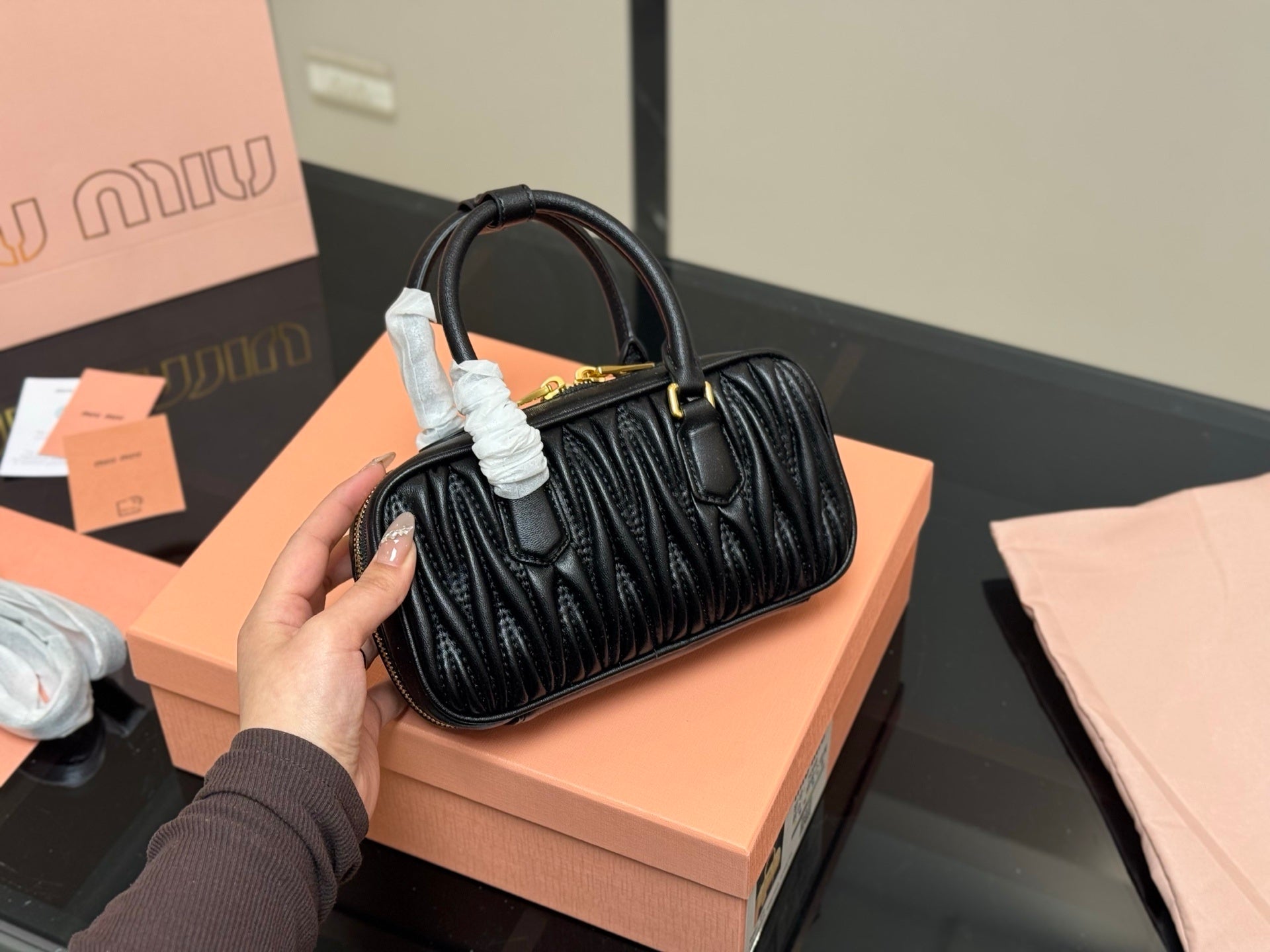 Matelassé Leather Women Bag