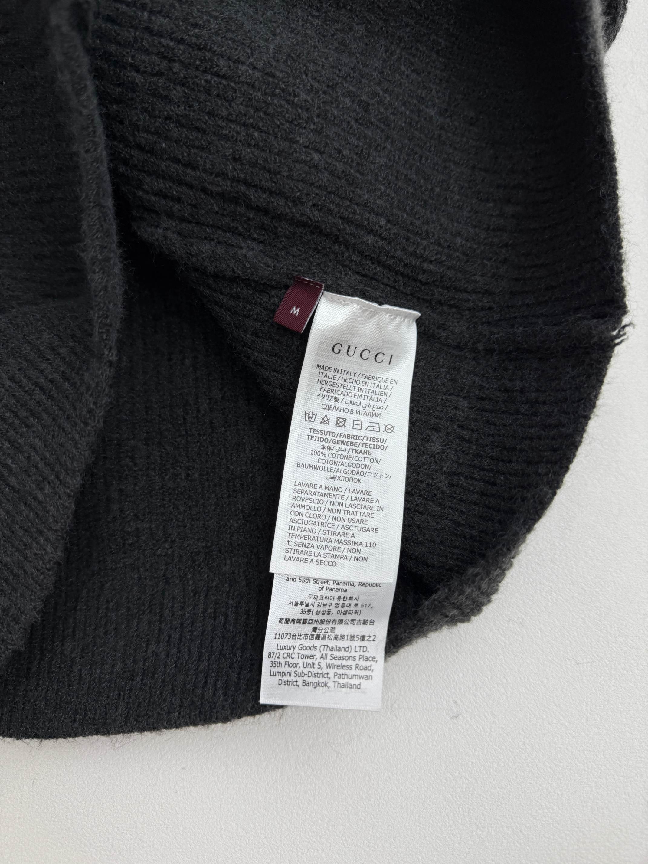 Ribbed Grey Men Sweater