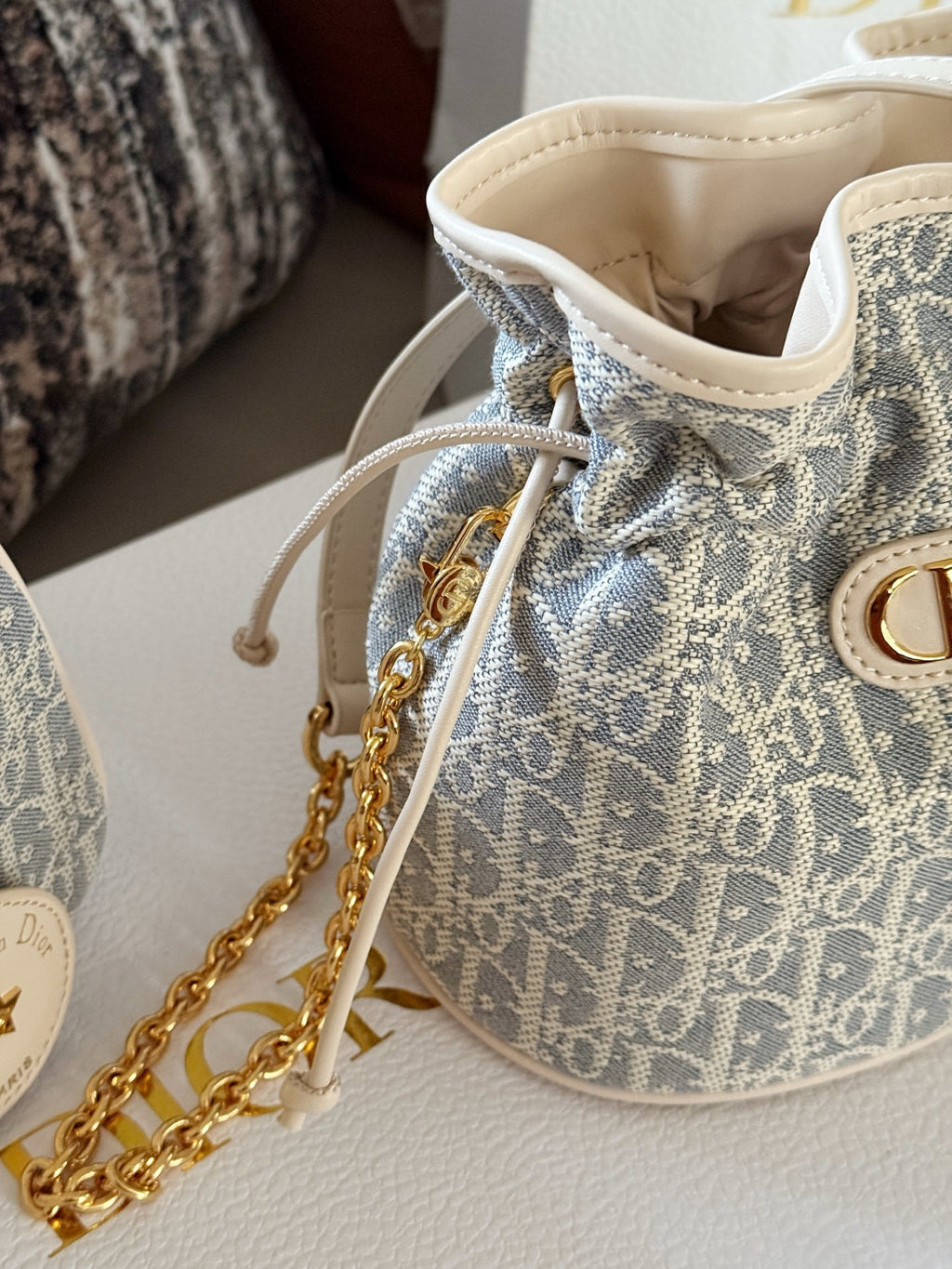 Montaigne Bucket Women Bag