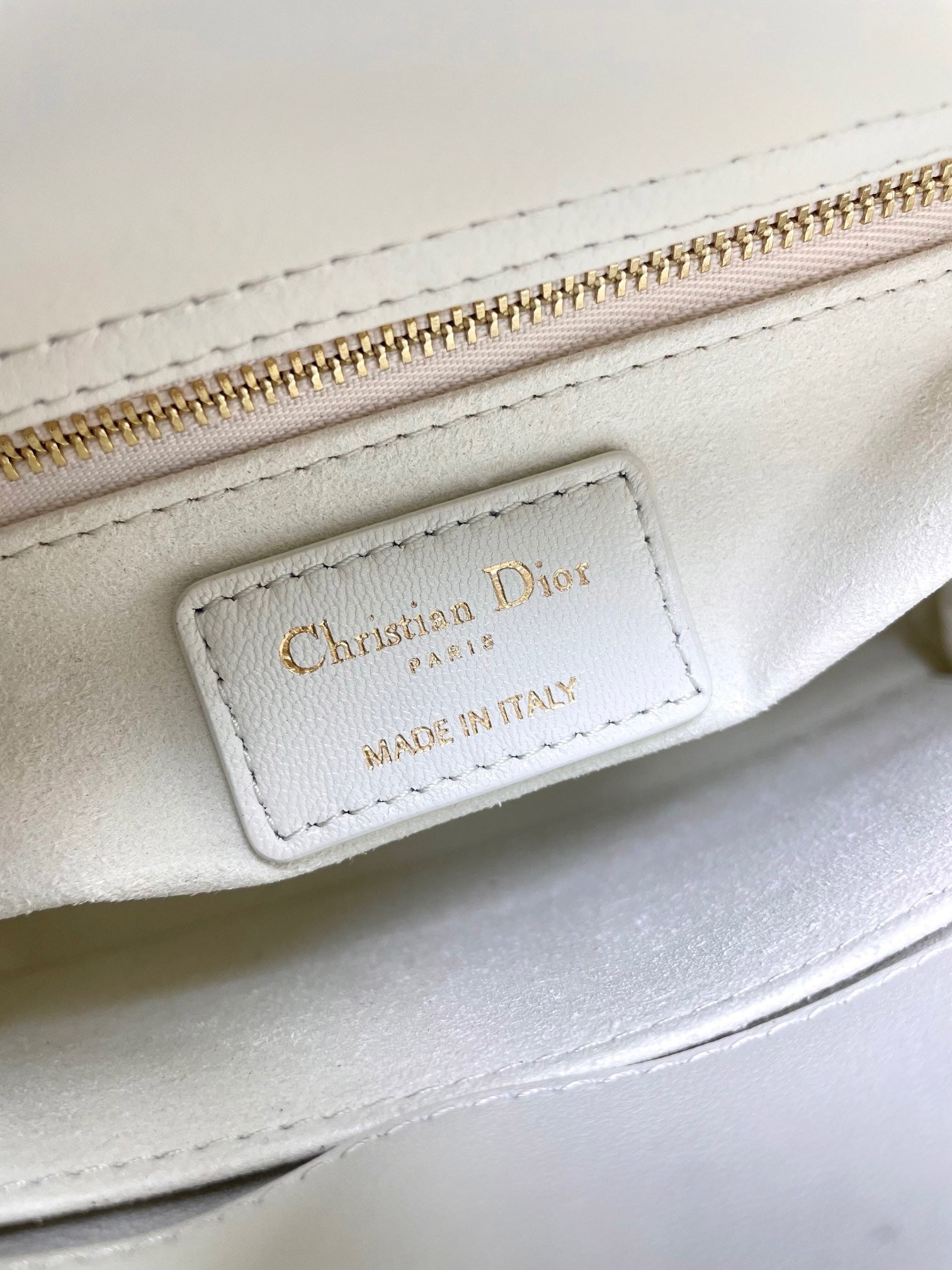 White Lady Women Bag