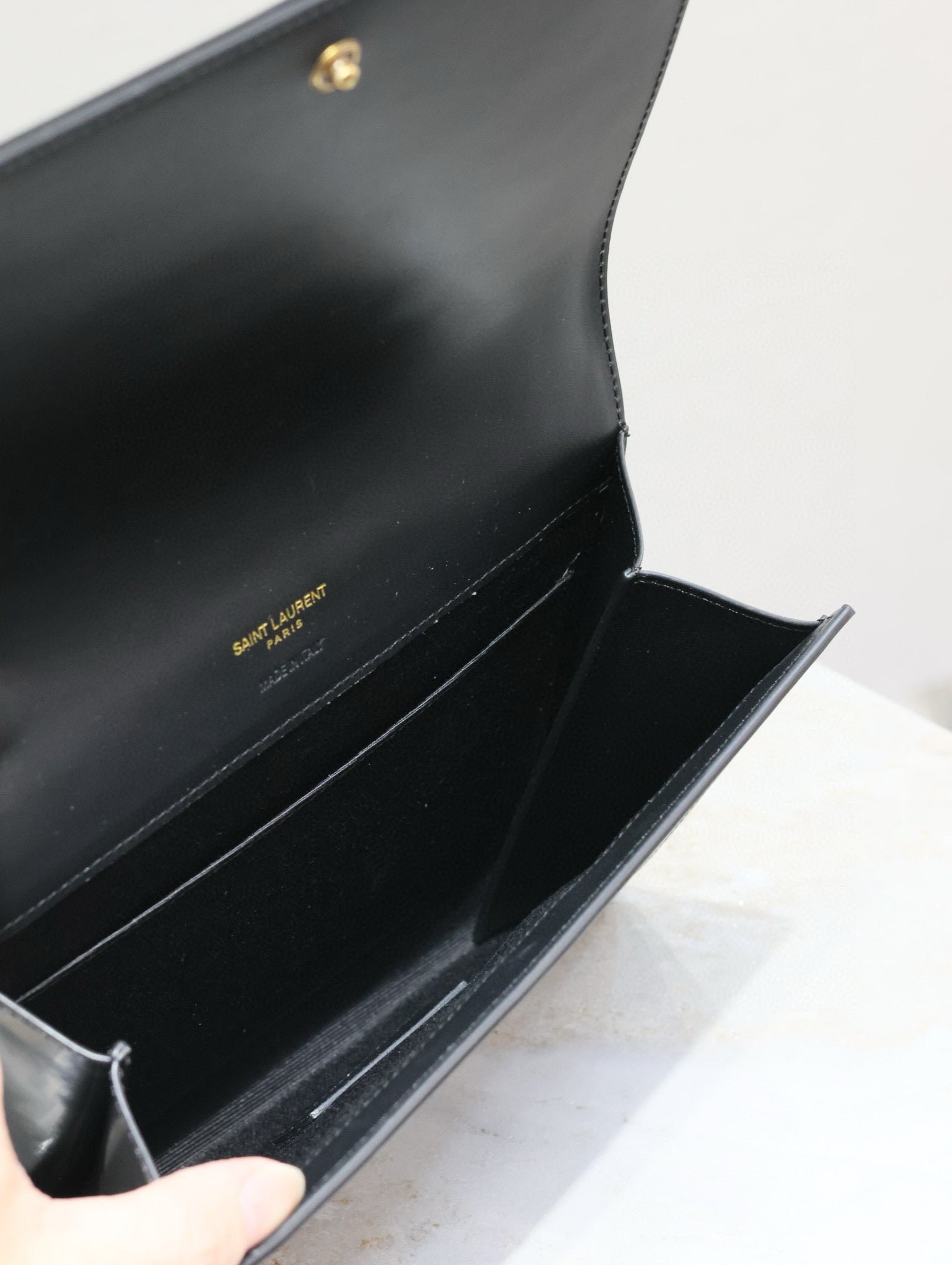 Flap Pouch Women Beg