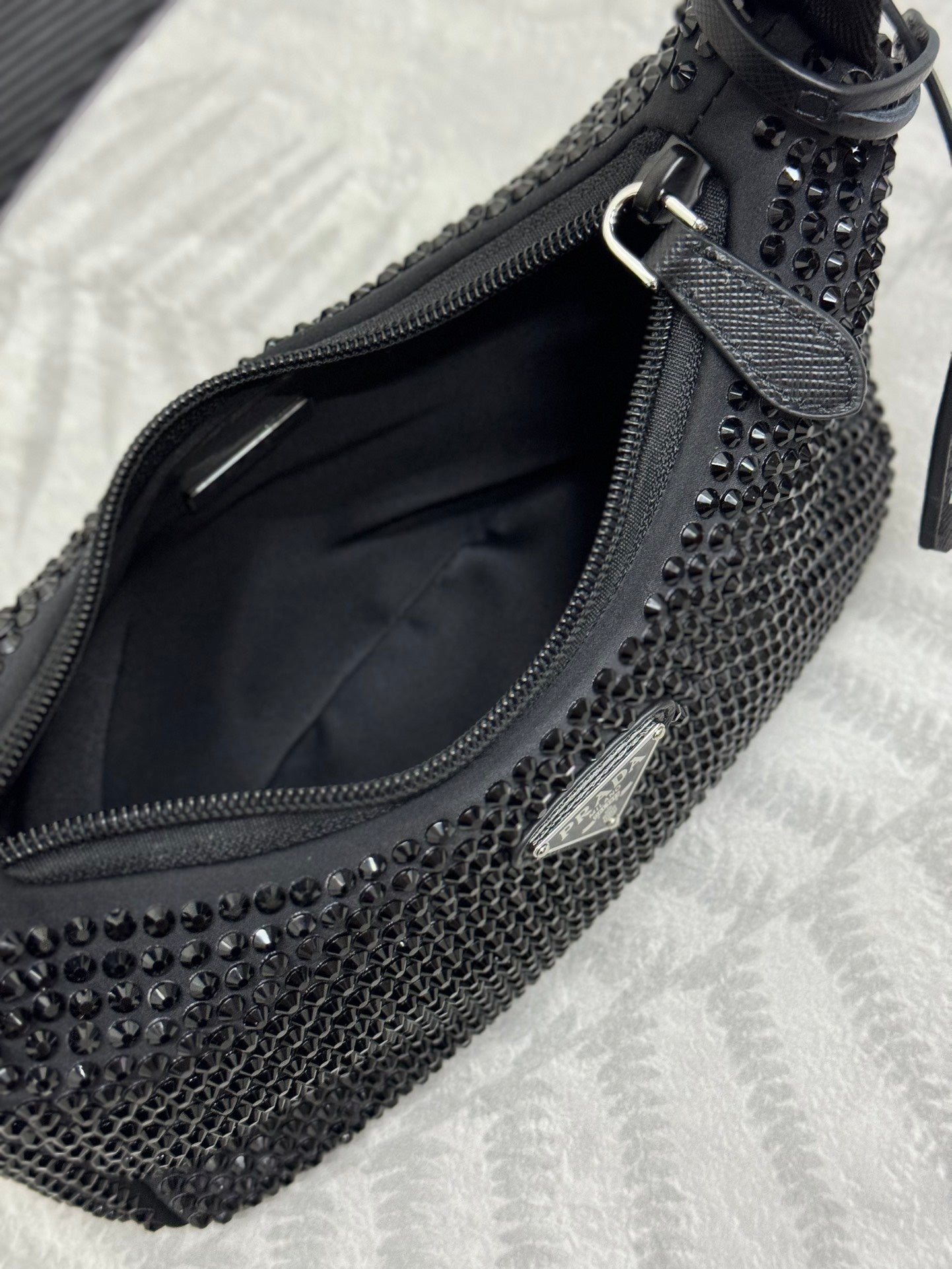 Black Re – Edition 2005 Diamond Women Bag