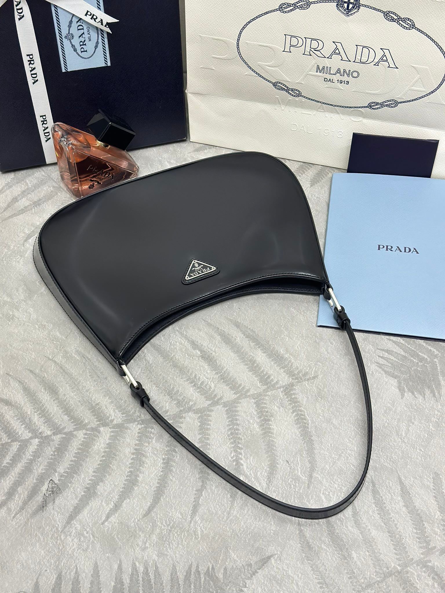 Black Cleo Women Bag