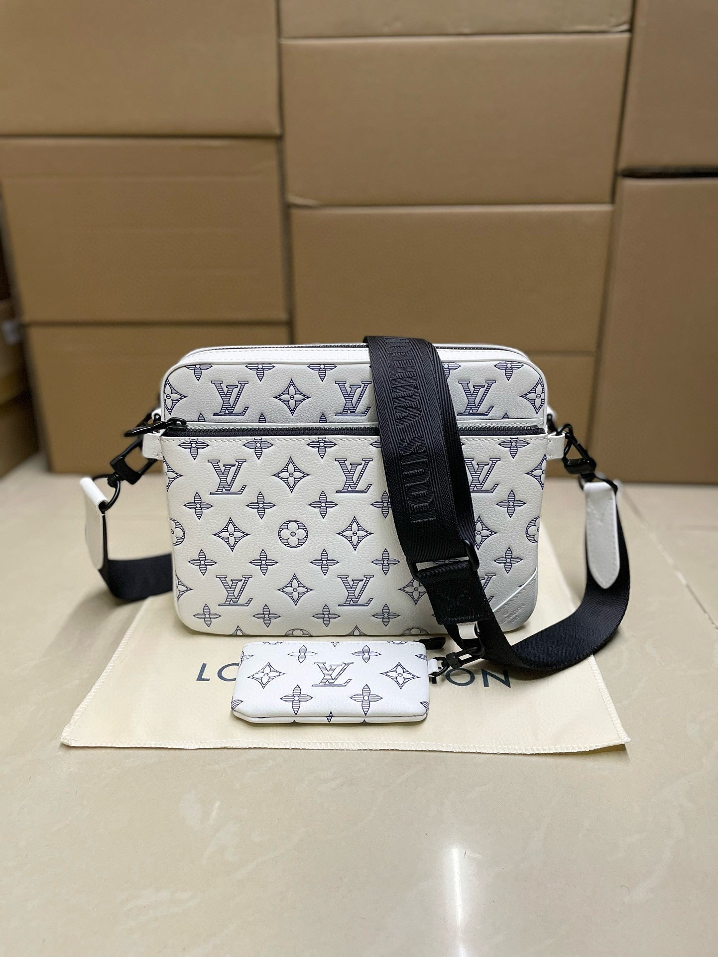 Men Trio Messenger Bag