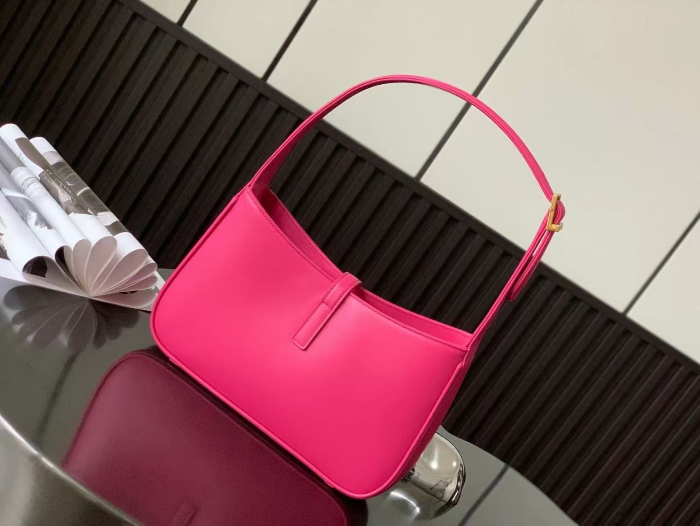 Pink Le 5 A 7 Women Bag