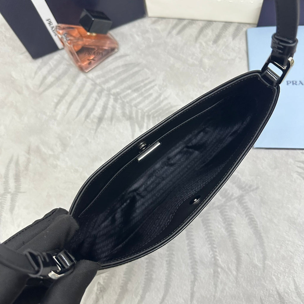 Black Cleo Women Bag