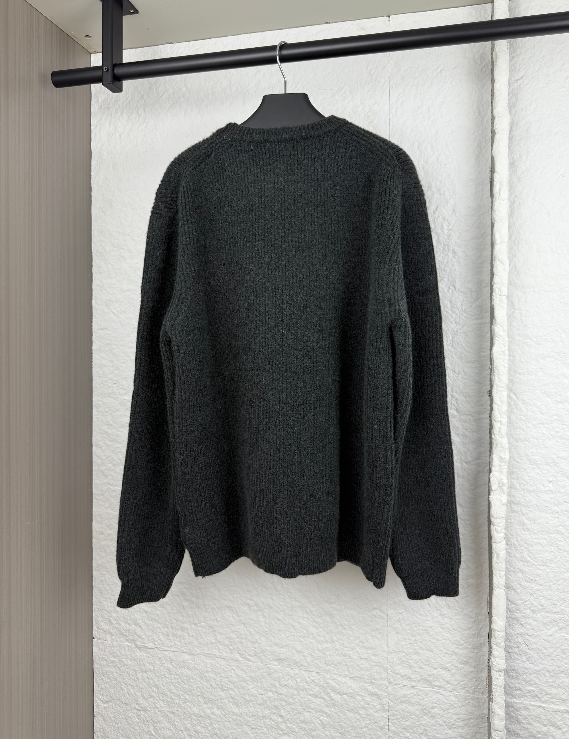 Ribbed Grey Men Sweater