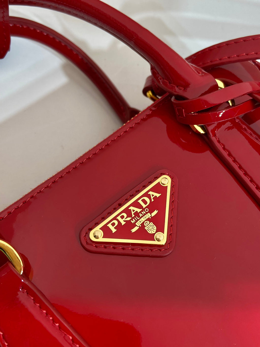 Red Galleria Patent Leather Women Bag